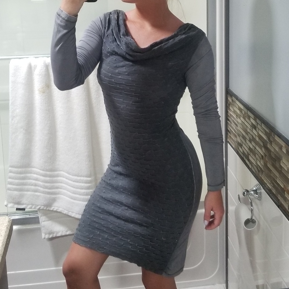 Formfitting dress